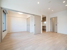 【東京都/府中市寿町】シーアイマンション府中 リビング２　１２．５帖