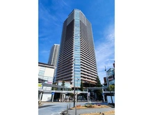 【東京都/品川区小山】パークシティ武蔵小山ザタワー 外観：【外観】「武蔵小山」駅徒歩１分！地上４１階建・２０１９年１２月建築の免震構造タワーマンション