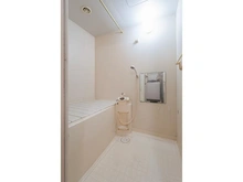 【神奈川県/川崎市中原区宮内】パークサイド武蔵小杉 【キッチン】オーナー様の日頃のメンテナンスで水回りは大変綺麗にお使いいただいております！