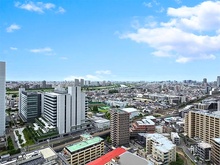 【神奈川県/川崎市中原区中丸子】THE　KOSUGI　TOWER ショッピングセンターなどが近くにあるので、必要なものがあればすぐにお買い物へ行ける好立地