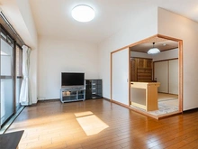 【埼玉県/さいたま市南区四谷】ダイアパレス武蔵浦和 リビング