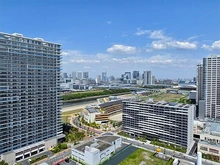 【東京都/江東区有明】ブリリアタワー有明ミッドクロス ベランダからは東京スカイツリーを望むことができます。