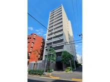 【東京都/品川区北品川】ブリリア品川キャナルサイド 外観：都市の利便性、水辺の癒し、そして歴史ある下町の温もりが共存するレジデンス