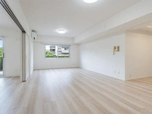 【千葉県/千葉市中央区青葉町】青葉の森公園通り団地8号棟 約１１７．８帖ＬＤＫ。開放的な空間となっています。