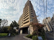 【大阪府/大阪市都島区都島中通】ロイヤルアーク都島 外観