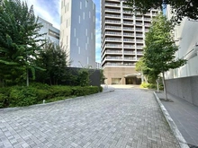 【埼玉県/さいたま市浦和区仲町】ザ・パークハウス浦和タワー アプローチ