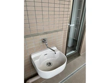 【埼玉県/さいたま市浦和区領家】コスモ浦和領家センターコート バルコニー：スロップシンク