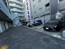 【埼玉県/さいたま市南区南本町】ライオンズマンション南浦和第2 駐車場