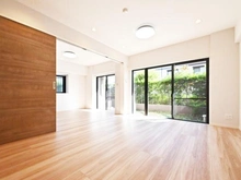 【埼玉県/さいたま市中央区新中里】コスモ与野ヒルズ LDK：奥：洋室