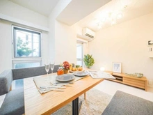 【東京都/台東区根岸】ジャルダン根岸 リビング・ダイニング：※家具・調度品は販売価格に含まれておりません