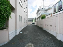 【埼玉県/川口市東川口】エンゼルハイム東川口 敷地内