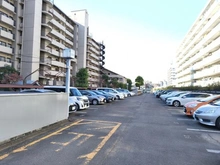 【埼玉県/蕨市中央】ルネ蕨1号館 駐車場