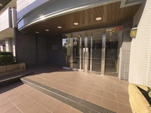 【埼玉県/草加市草加】ライフピア草加II エントランス