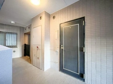 【埼玉県/さいたま市浦和区常盤】レクセルマンション北浦和公園 玄関