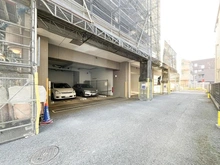 【埼玉県/さいたま市浦和区常盤】レクセルマンション北浦和公園 駐車場