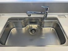 【埼玉県/さいたま市浦和区岸町】モンレーヴ浦和岸町 キッチン：シンク部分。ディスポーザー付き