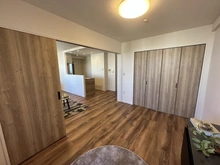 【埼玉県/さいたま市浦和区岸町】モンレーヴ浦和岸町 洋室：約6.0帖