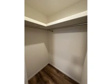 【埼玉県/さいたま市浦和区岸町】モンレーヴ浦和岸町 収納：洋室（約6.5帖）のウォークインクローゼット