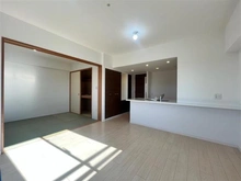 【埼玉県/吉川市大字保】ベルドゥムールレイクタウンEAST リビング・ダイニング