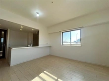 【埼玉県/吉川市大字保】ベルドゥムールレイクタウンEAST リビング・ダイニング