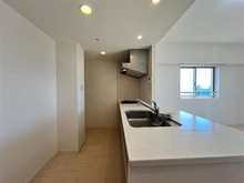 【埼玉県/吉川市大字保】ベルドゥムールレイクタウンEAST キッチン