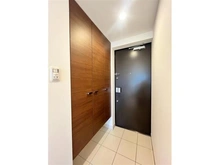 【埼玉県/吉川市大字保】ベルドゥムールレイクタウンEAST 玄関