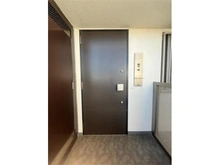 【埼玉県/吉川市大字保】ベルドゥムールレイクタウンEAST 玄関