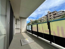 【埼玉県/蕨市南町】 ヴィークコート蕨南町桜並木 バルコニー