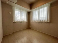 【埼玉県/蕨市南町】 ヴィークコート蕨南町桜並木 洋室