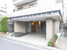 【埼玉県/さいたま市浦和区針ヶ谷】浦和針ヶ谷パーク・ホームズフィオーレ エントランス