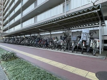 【埼玉県/上尾市谷津】ソフィア上尾 B棟 駐輪場