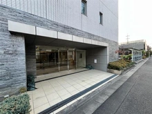 【埼玉県/戸田市中町】アンビシャス西川口 エントランス