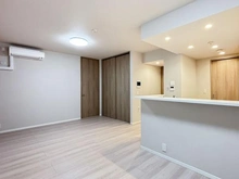 【埼玉県/さいたま市浦和区岸町】パークホームズ浦和岸町サウスレジデンス リビング