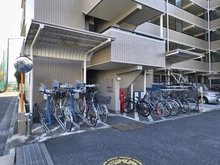 【埼玉県/さいたま市南区大谷場】南浦和ガーデンハウス弐番館 駐輪場