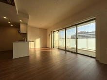 【埼玉県/さいたま市浦和区仲町】オーベル浦和レジデンス リビング・ダイニング