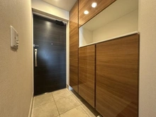 【埼玉県/さいたま市浦和区仲町】オーベル浦和レジデンス 玄関