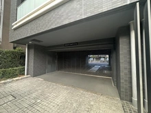 【埼玉県/さいたま市浦和区仲町】オーベル浦和レジデンス 駐車場