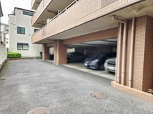 【埼玉県/川口市仲町】ライフピア川口 駐車場