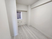 【埼玉県/さいたま市中央区大字下落合】日神パレステージ与野中央 サービスルーム（納戸）：約4.5帖