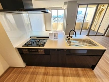 【埼玉県/さいたま市浦和区本太】グランシティユーロレジデンス浦和 キッチン：カウンターキッチン