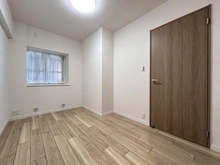 【埼玉県/戸田市川岸】ルイシャトレ戸田公園プロッシモ 洋室