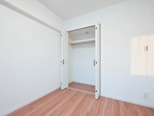 【埼玉県/さいたま市南区南本町】ライオンズマンション南浦和第2 洋室