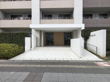 【埼玉県/さいたま市浦和区上木崎】フォーサイトパークス アプローチ