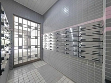 【埼玉県/越谷市南越谷】エクレール南越谷 メールBOX