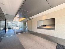 【埼玉県/川口市大字小谷場】イニシア南浦和 エントランス