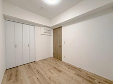 【埼玉県/川口市大字小谷場】イニシア南浦和 洋室