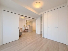 【埼玉県/さいたま市浦和区岸町】サニーグランド浦和岸町 洋室