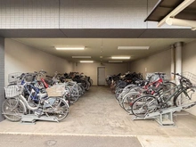 【埼玉県/さいたま市浦和区岸町】サニーグランド浦和岸町 駐輪場