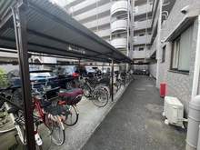 【埼玉県/草加市氷川町】草加パーク・ホームズ 駐輪場