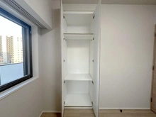 【埼玉県/さいたま市浦和区常盤】ローレルコート浦和常盤 収納：洋室（約5.5帖）内